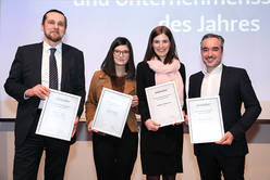 Peter N. Thier und Tanja Gruber (Austrian Airlines), Sophie Matkovits (ÖAMTC), Peter Kleemann (Flughafen Wien)